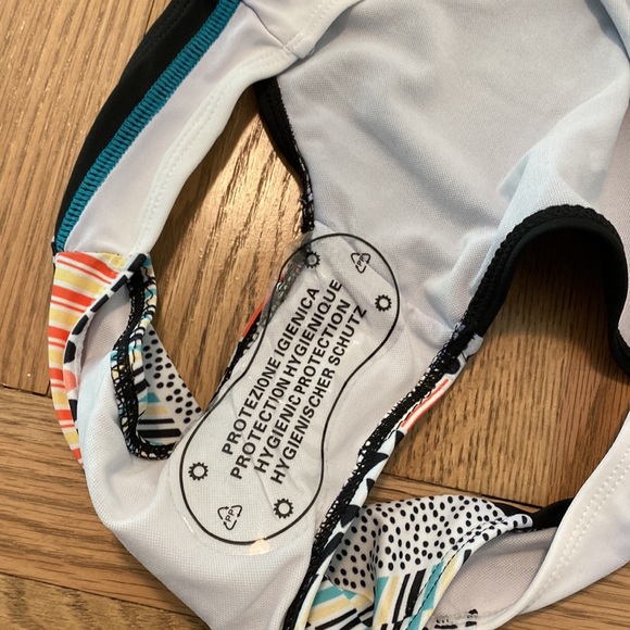 NWOT Cupshe Size Large Bikini Bathing Suit - Picture 3 of 13